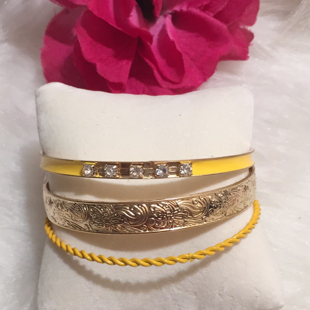 🌹Palm Beach Yellow Plated Stackable Bangle